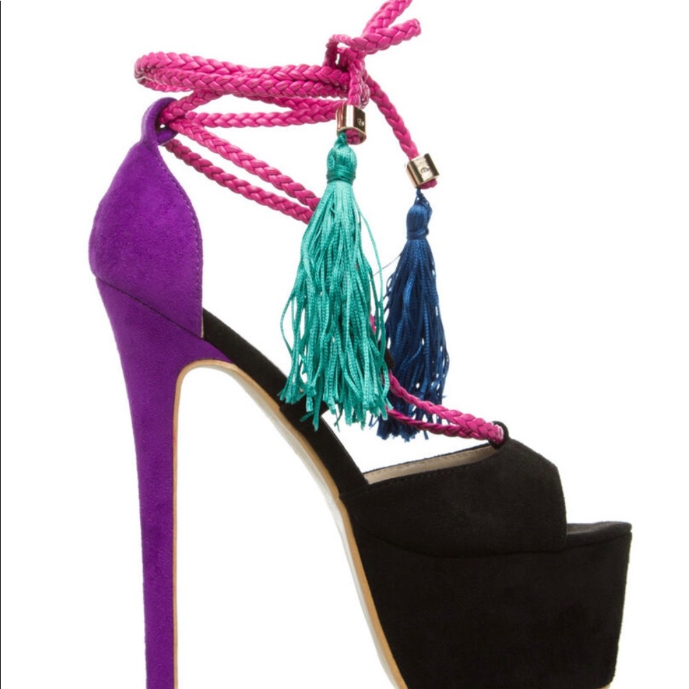 Shoe dazzle Ariba heels size 6.5